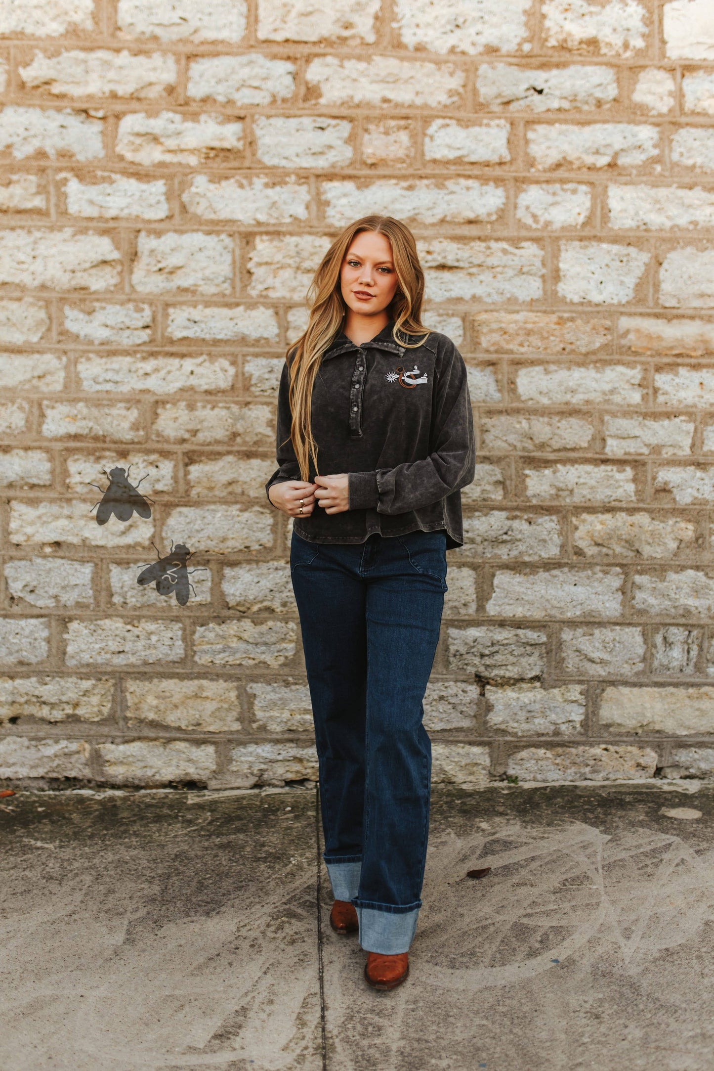 Spur Charcoal Pullover