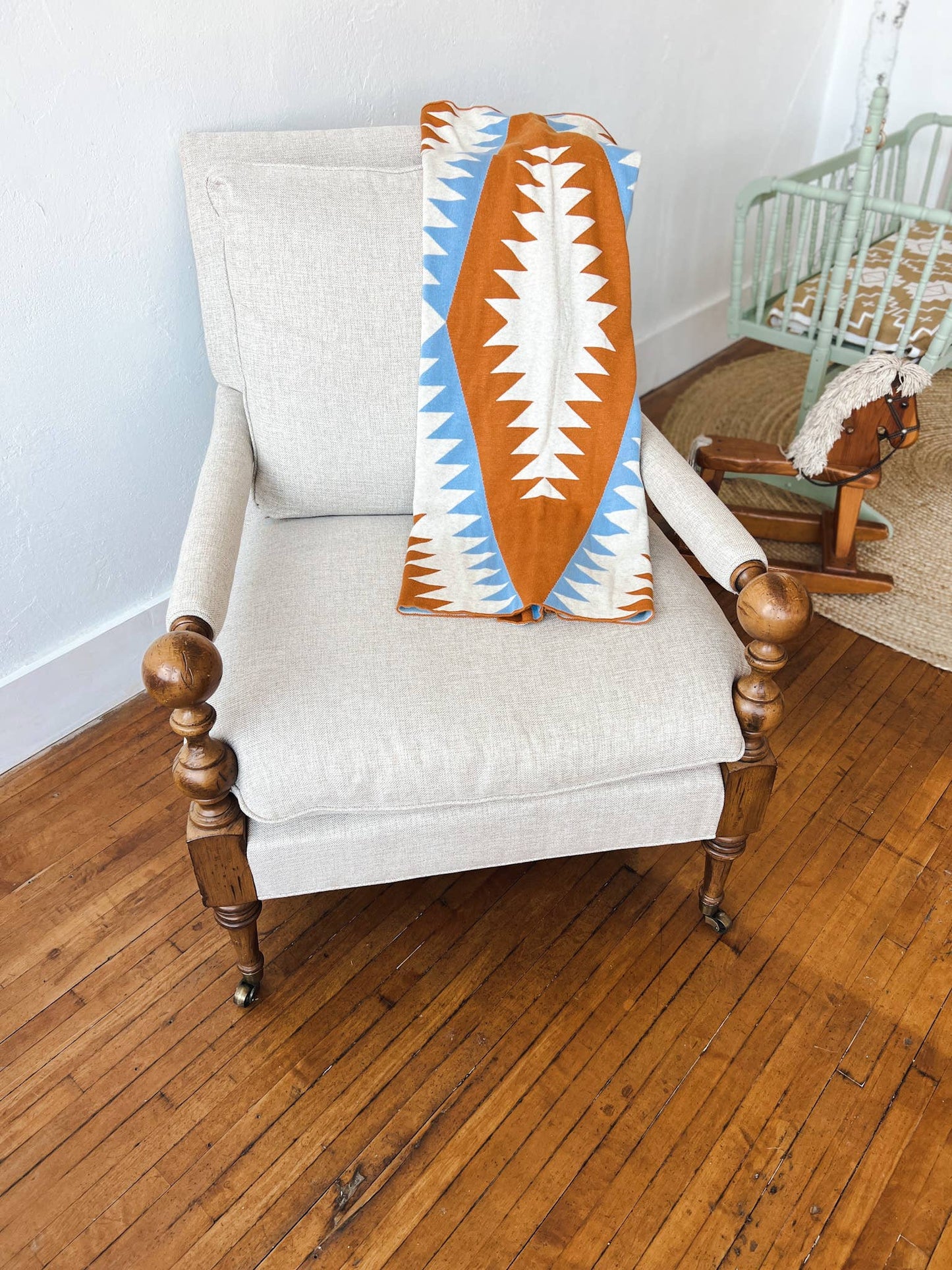 WESTERN GRANDE BABY BLANKET BLUE, TERRACOTTA ✙ CREAM