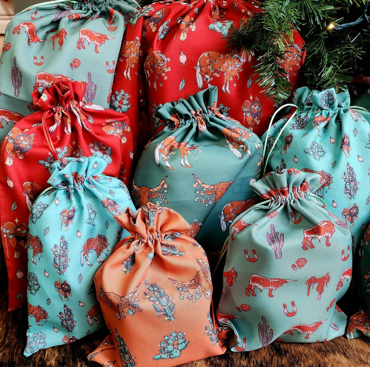Longhorn & Cactus Reusable Gift Bag