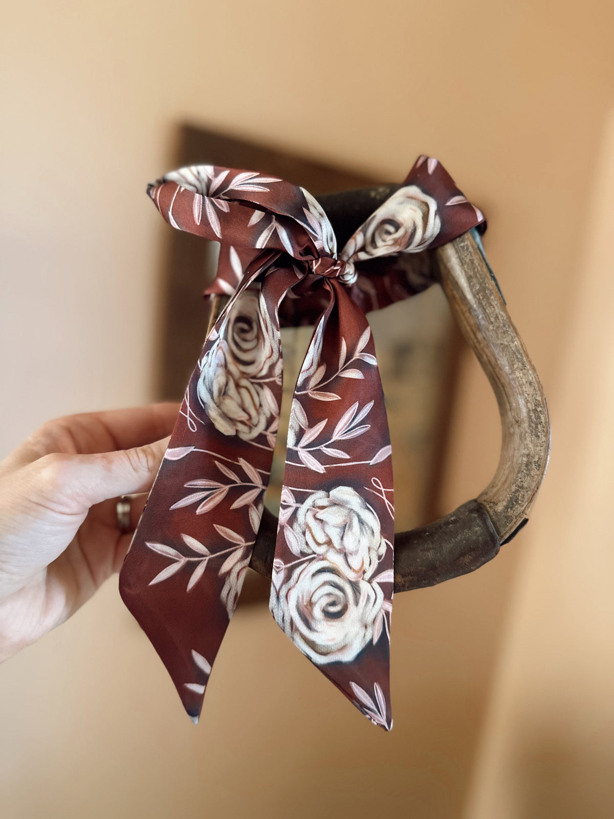 Rustic Wild Roses Twilly